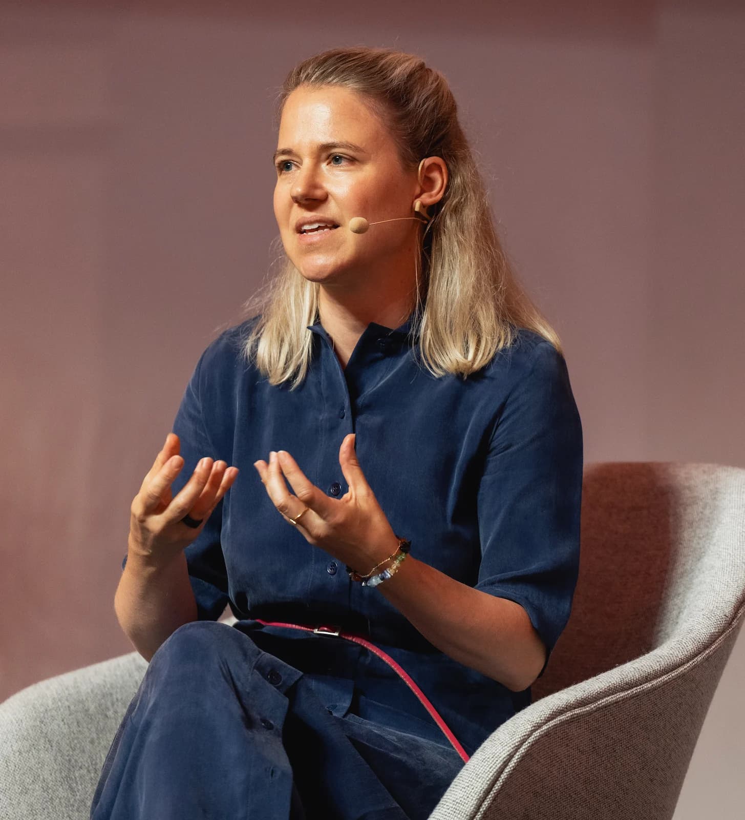 Fabienne Doerig speaking at event